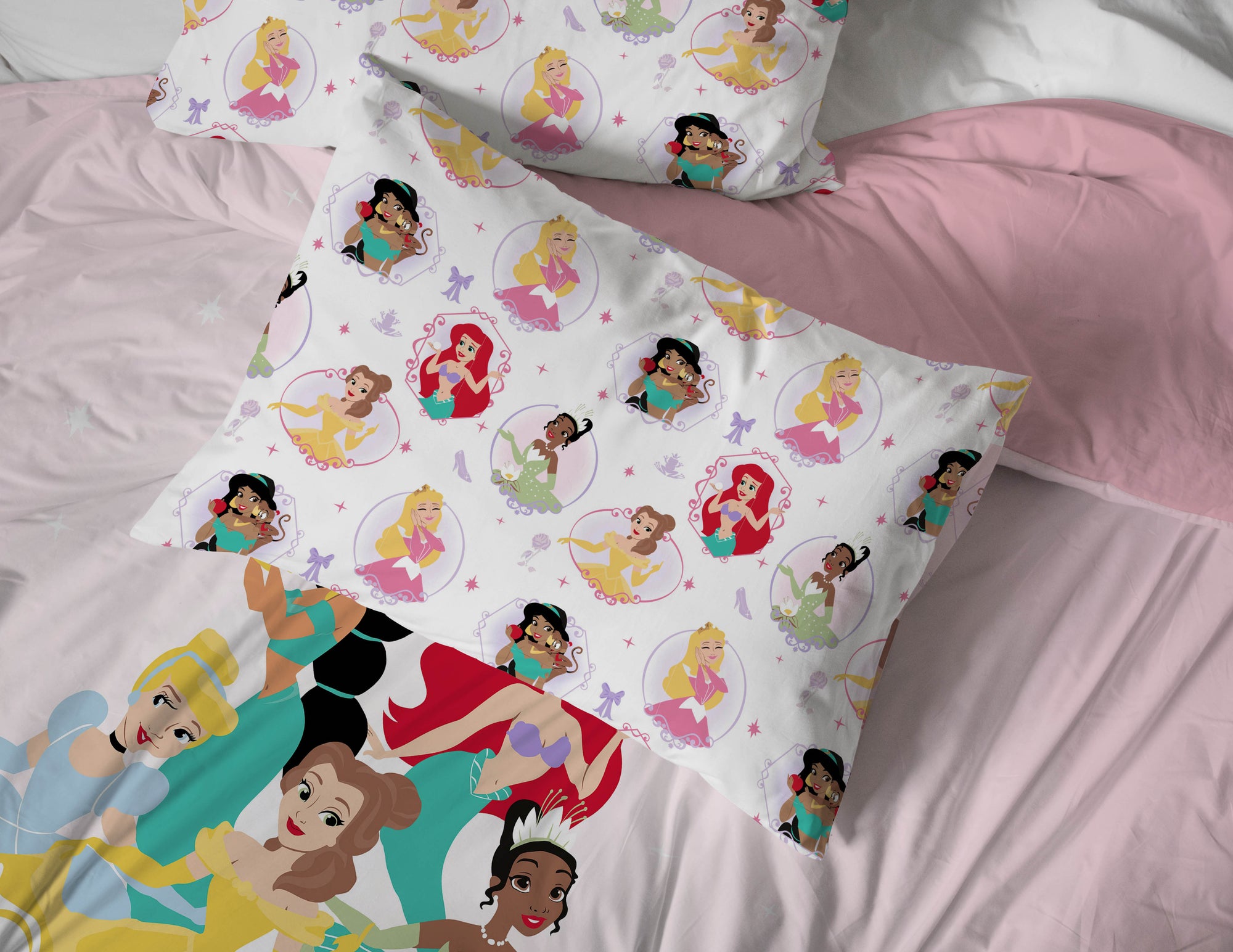 Saturday Park Disney Princess Besties 100% Organic Cotton Bed Set