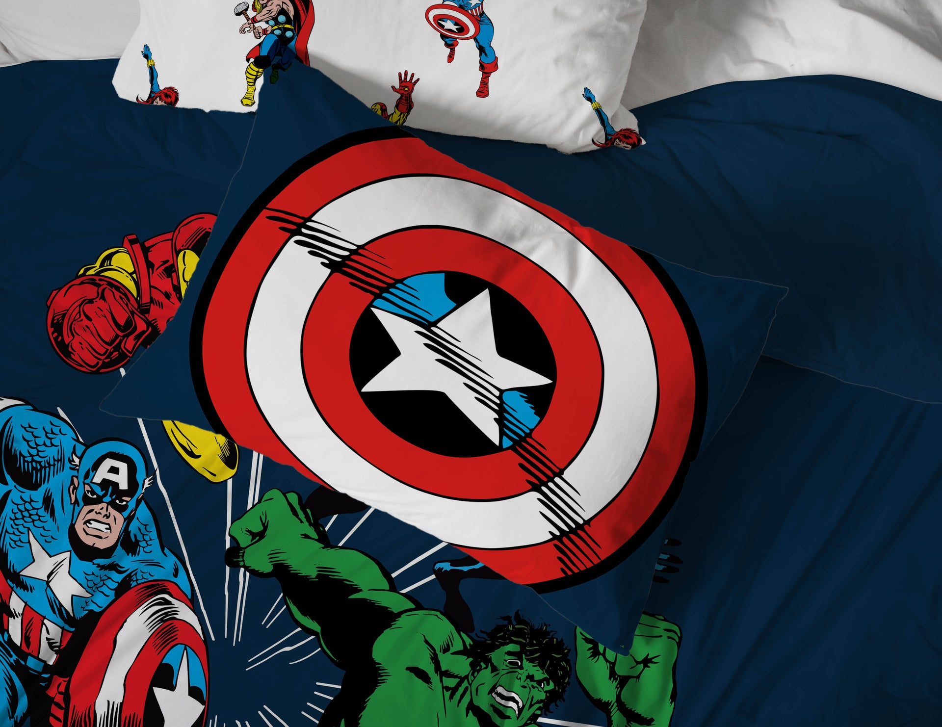 Saturday Park Marvel Invincible 100 Organic Cotton Sheet Set